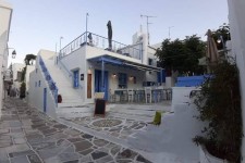 RENOVATION WORKS AND ISSUANCE OF OPERATING LICENSE TO A STORE OF HEALTH INTEREST IN PAROS